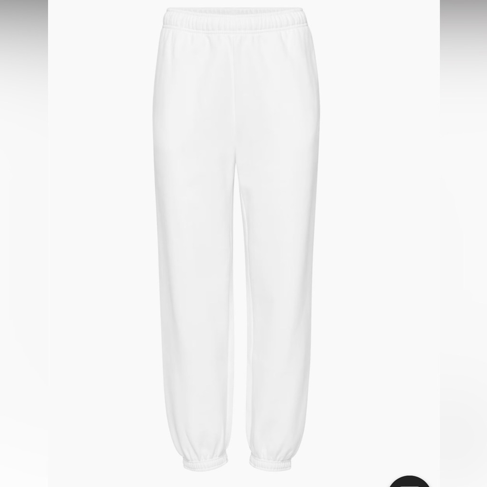 White Aritzia Sweats TNA brand